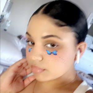 Meet your Posher, Zelinette